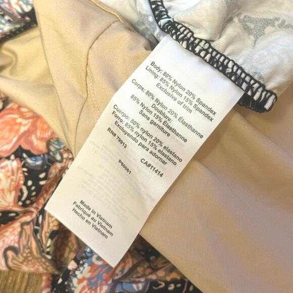 A Pea in the Pod Maternity Floral One-Piece Square Neckline Swimsuit Size Medium - Picture 10 of 12